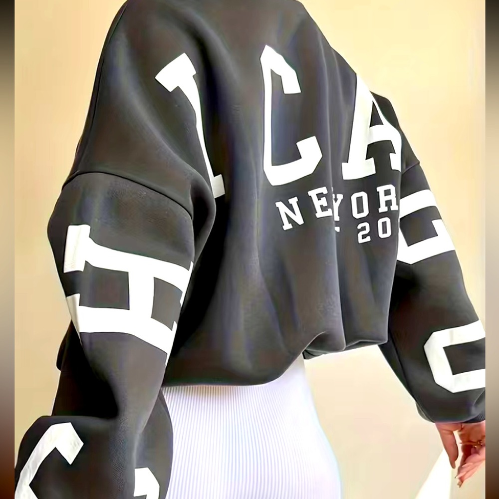 Oversized Lettered Chicago Sweatshirt